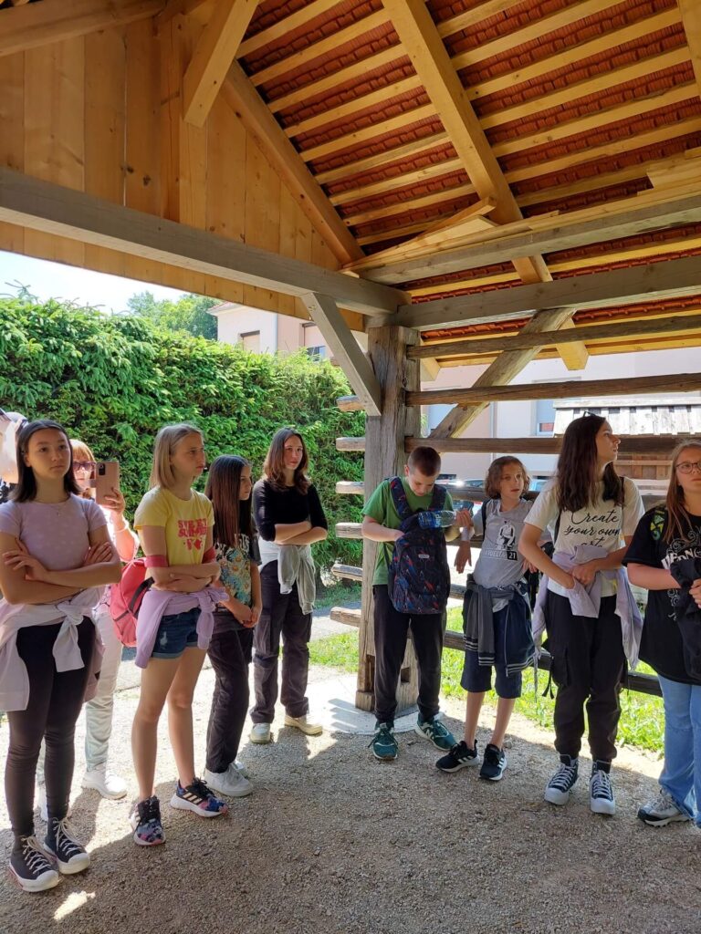 Naša učenca na Taboru ustvarjelcev dobrih vesti