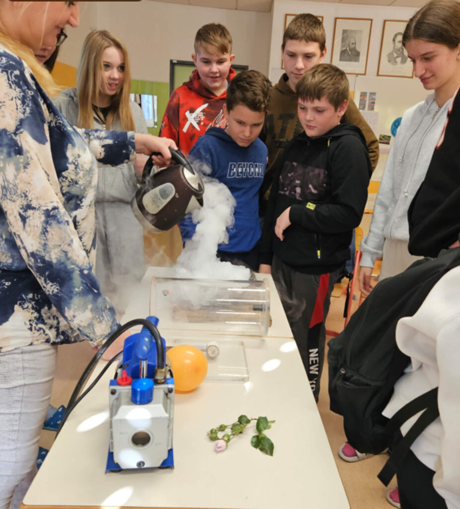 Odiseja Planetariji - naravoslovni dan