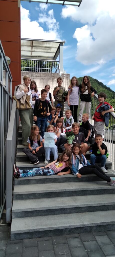 Zmagovalci čistih zobov ob zdravi prehrani