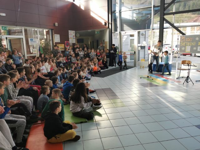 Prireditev ob Svetovnem dnevu poezije 2025