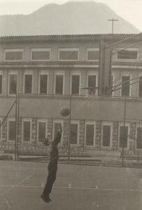 Končno zgrajeno zunanje športno igrišče, 30. 5. 1970