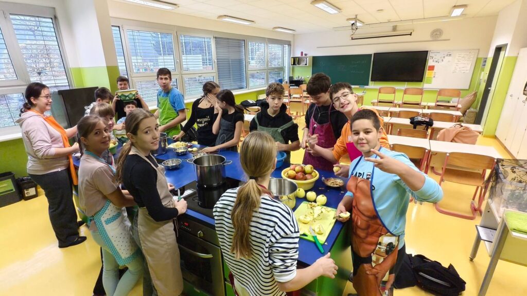 Ustvarjalne delavnice, november 2025