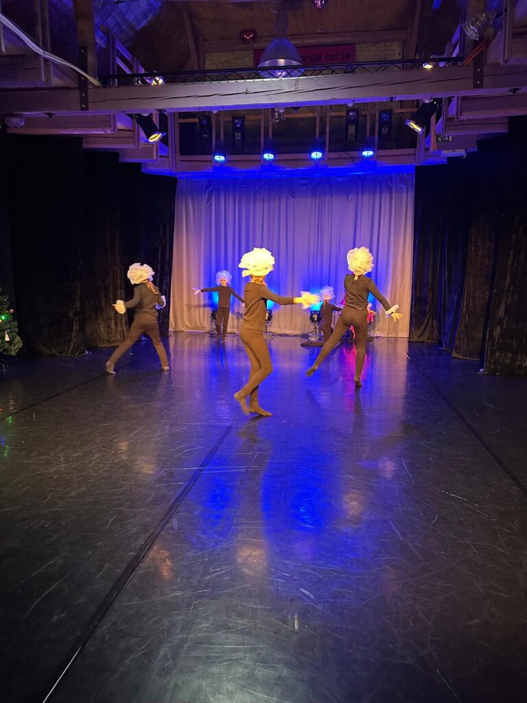 Ogled predstave Škrat Sanjavec