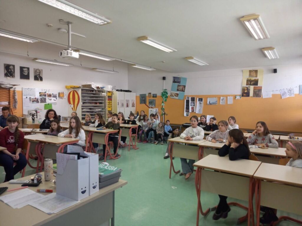 Predizbor Otroci pojejo slovenske pesmi 2026