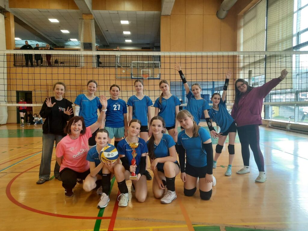 Polfinale regijskega tekmovanja v mali odbojki, 7. in 6. razred, marec 2026