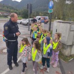Prvošolce obiskala policista - oktober 2023