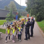 Prvošolce obiskala policista - oktober 2023