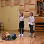 Otroci pojejo slovenske pesmi Celje 2024