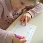 Teden pisanja z roko 2025 - Ko spomini zadišijo