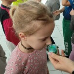 Teden pisanja z roko 2025 - Ko spomini zadišijo