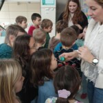 Teden pisanja z roko 2025 - Ko spomini zadišijo