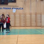 Kulturni praznik 2025 in Otroci pojejo slovenske pesmi in se veselijo