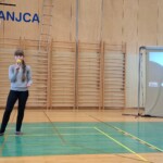 Kulturni praznik 2025 in Otroci pojejo slovenske pesmi in se veselijo