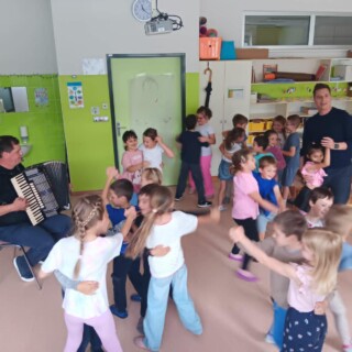 Glasbeno dopoldne s harmoniko, 1. razred, 2026