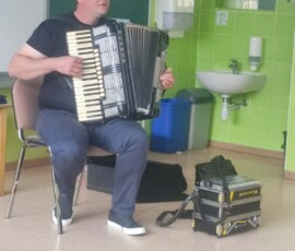Glasbeno dopoldne s harmoniko, 1. razred, 2026