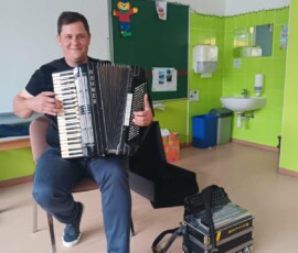 Glasbeno dopoldne s harmoniko, 1. razred, 2026